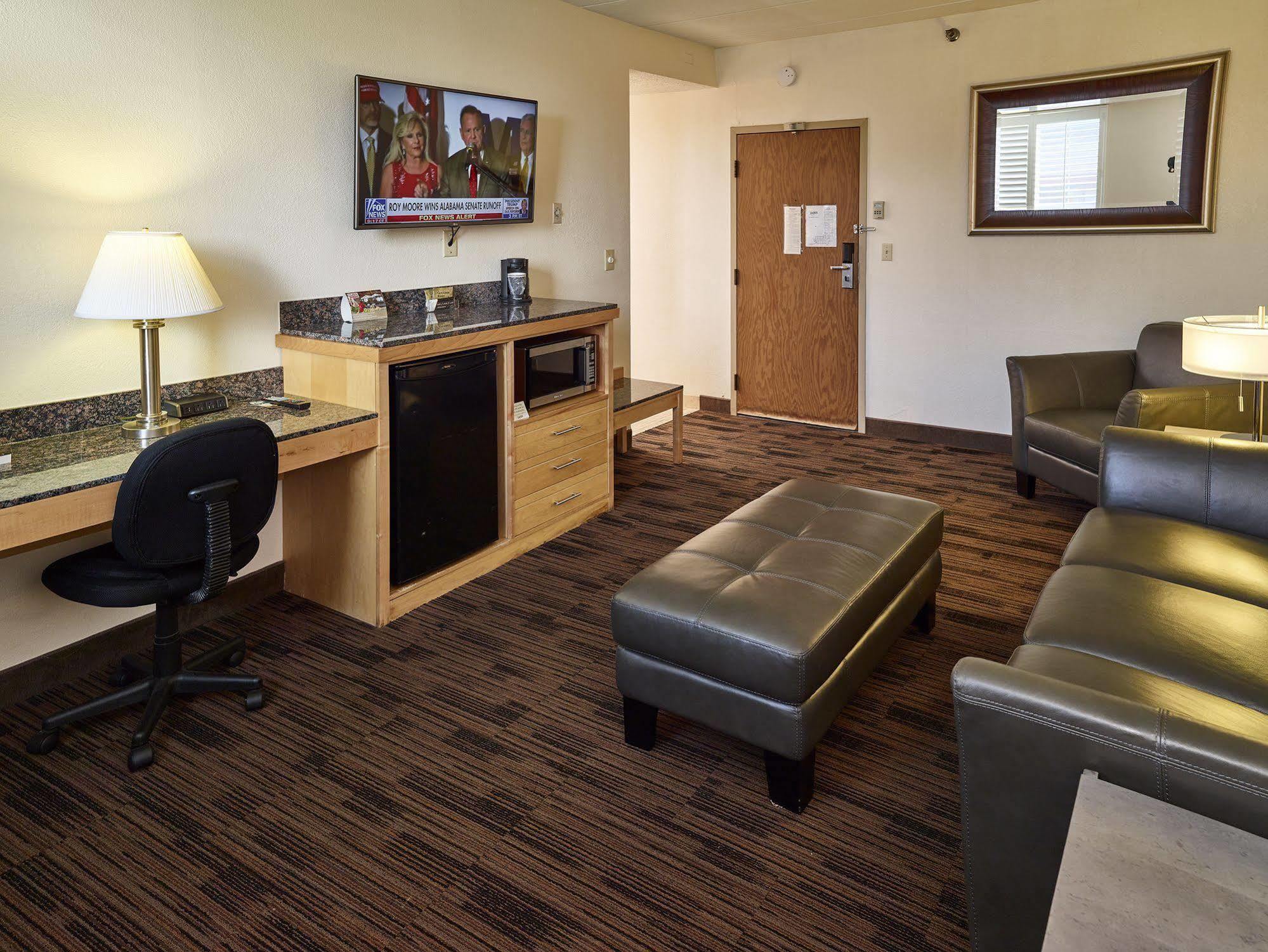 Livinn Hotel St Paul East / Maplewood Exteriér fotografie